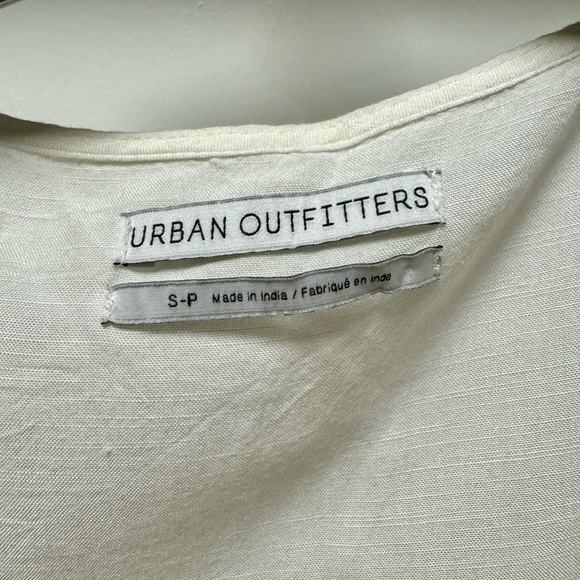 Urban Outfitters Dramatic Sleeve White Wrap Top Size Small - Picture 4 of 9
